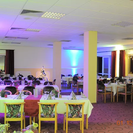 Otel Turmhotel Schwedt
