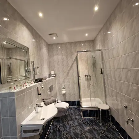 Hotel Turmhotel 4*