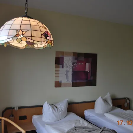 酒店 Turmhotel 施韦特