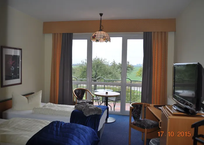 호텔 Turmhotel 슈베트