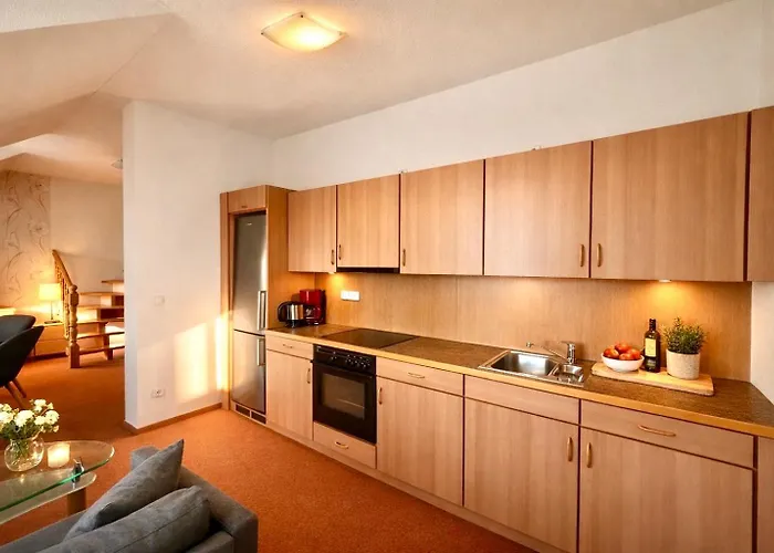 Turmhotel 호텔 슈베트